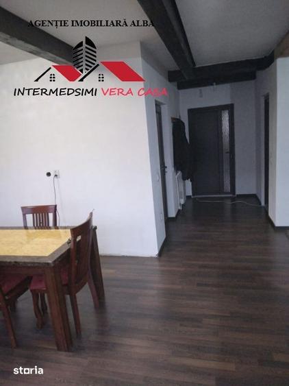 Casă cu 7 camere cu Teren 450 Mp în Meteș