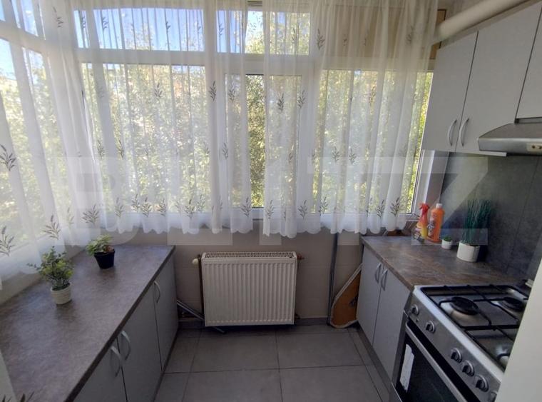 Apartament 2 camere, 53 mp, zona Rovine - 4