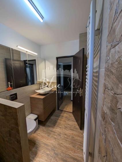 Apartament cu 3 camere decomandat, mobilat în Inel II