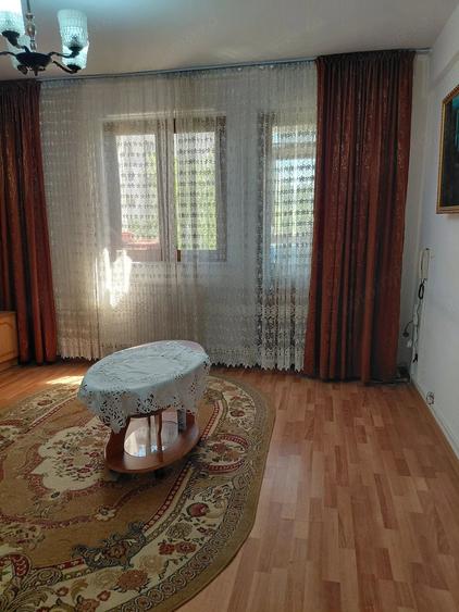 ? OCAZIE in Micro 19! Apartament 2 Camere, Decomandat, Etaj 3/10 - 11