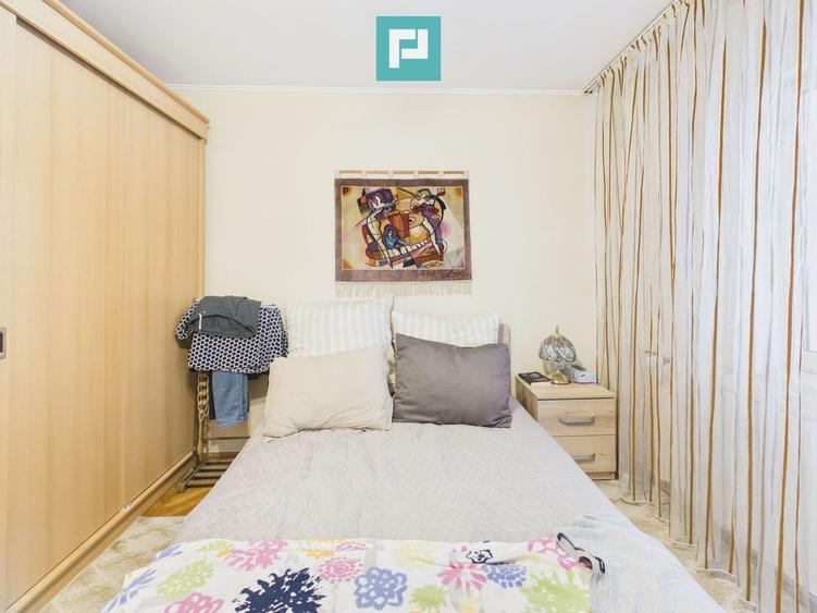 Apartament cu 3 camere decomandat în Decebal