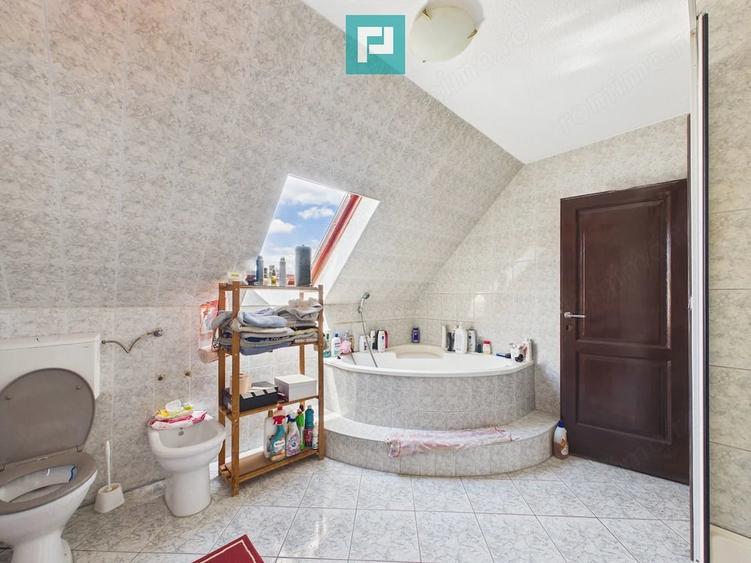 Casă cu Teren 410 Mp în Central