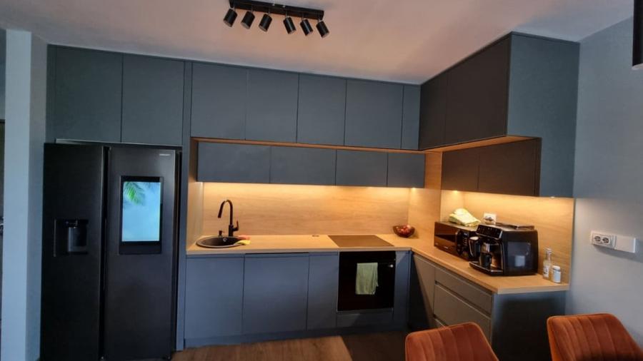 Apartament cu 3 camere semidecomandat în Gheorgheni