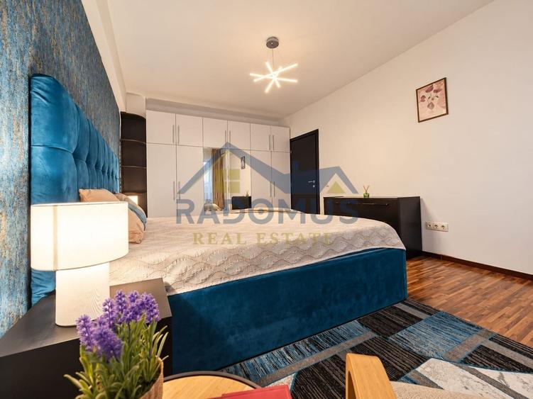 Apartament cu 3 camere decomandat, mobilat în 9 Mai