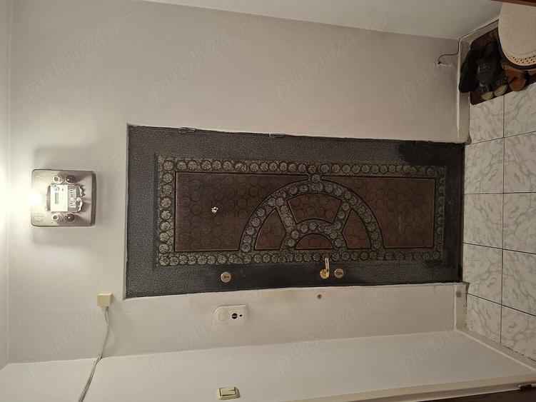 Apartament cu 4 camere decomandat în Dristor