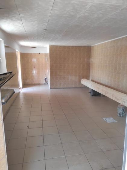 Spațiu comercial, de 66 mp, în Bariera Vâlcii