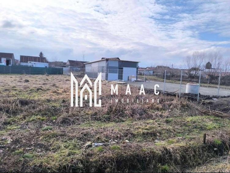 Teren Construcții intravilan de 696 mp, în Cristian