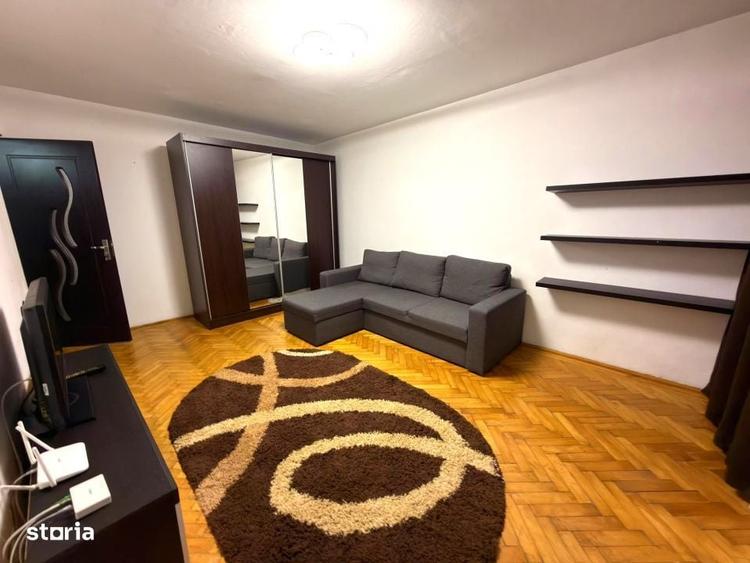 Apartament cu 2 camere decomandat în Central