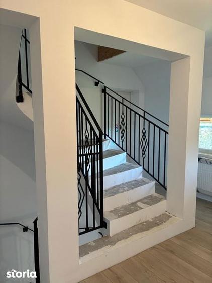 Casă cu 4 camere cu Teren 180 Mp în Central