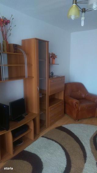 Apartament cu 3 camere în Rahova
