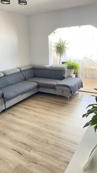 Apartament cu 3 camere decomandat, mobilat în Tractorul