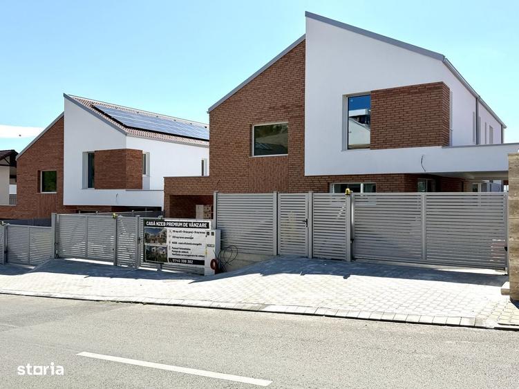 Casă cu 4 camere cu Teren 300 Mp în Central
