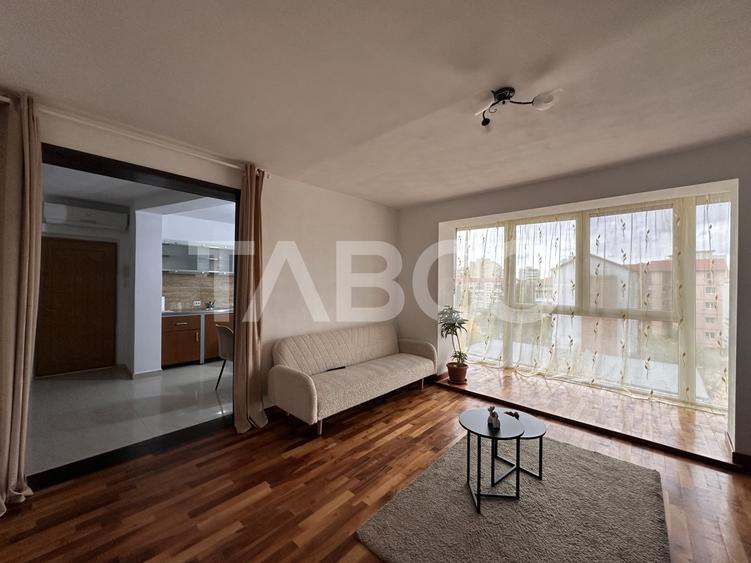 Apartament cu 3 camere decomandat, mobilat în Mihai Viteazul