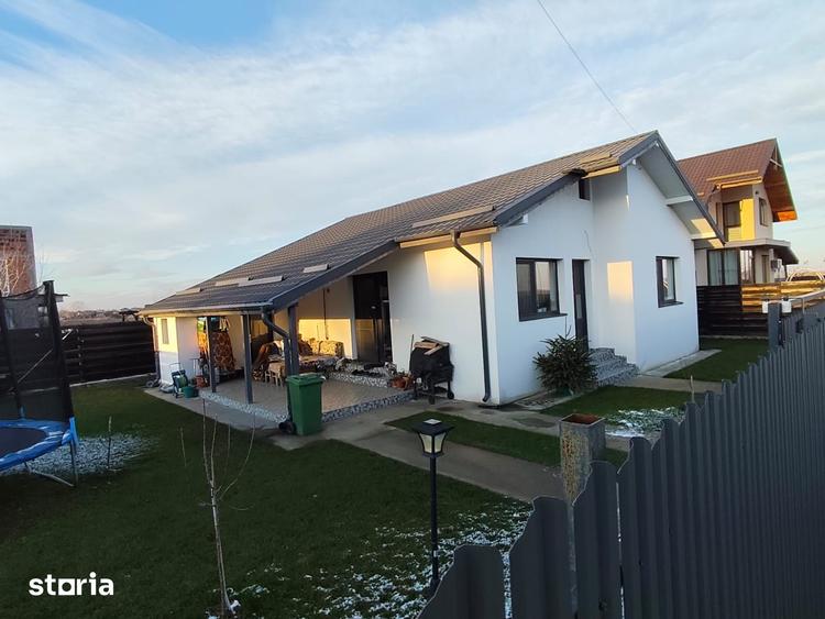 Casă cu 3 camere cu Teren 344 Mp în Cosoba