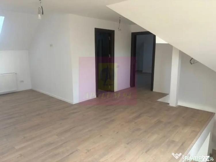 Casă cu 5 camere cu Teren 410 Mp în Țegheș