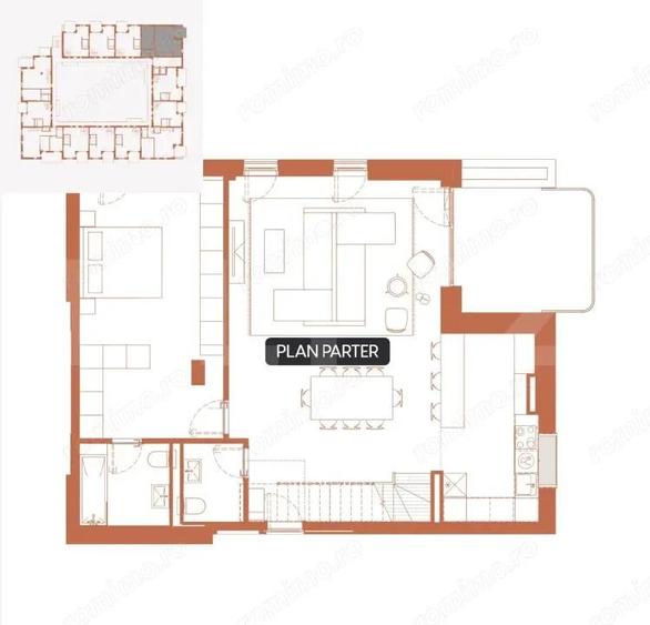 Apartament cu 5 camere semidecomandat în Central