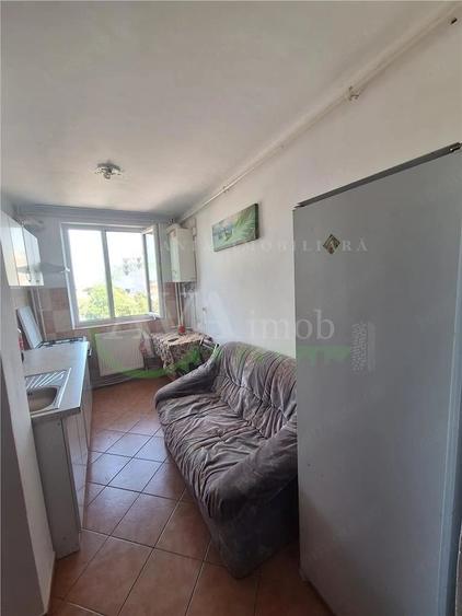 Apartament cu 2 camere decomandat în Narcisa
