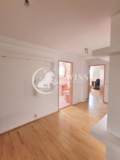 Apartament cu 3 camere semidecomandat, mobilat în Zorilor