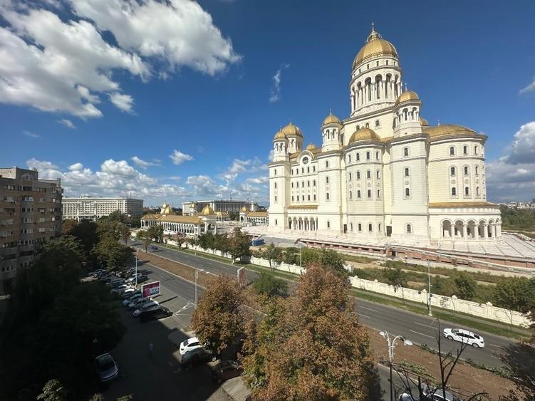 Apartament cu 2 camere, mobilat în 13 Septembrie