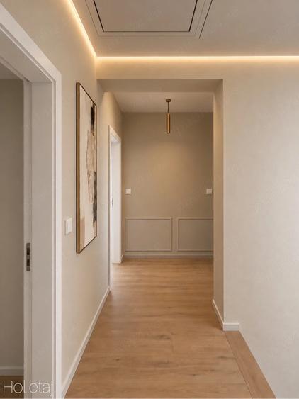 Casă cu 7 camere cu Teren 334 Mp în Central