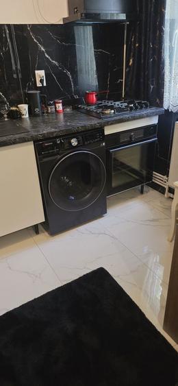 Apartament cu 3 camere decomandat în Alexandru cel Bun