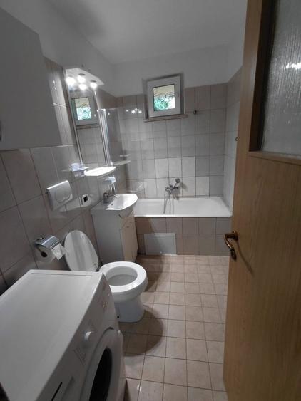 Garsonieră decomandată în Drumul Carului