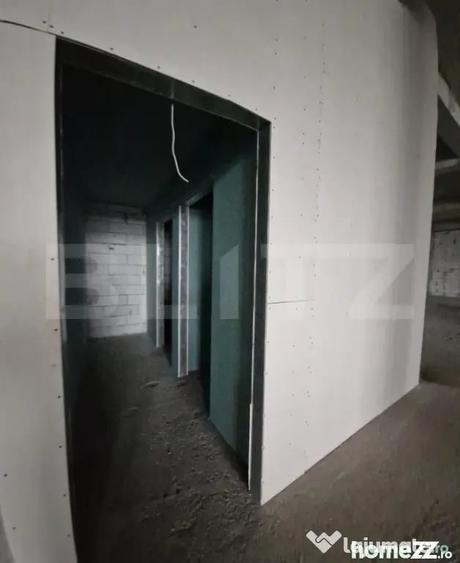 Spațiu comercial, de 400 mp, în Central