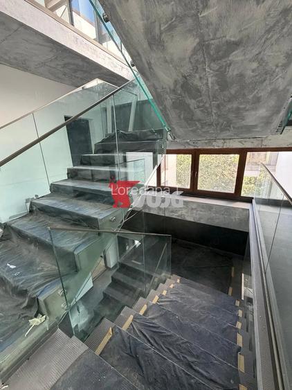 Apartament cu 3 camere, 2 bai ?i terasa Calea ?agului-Zona Fratelia