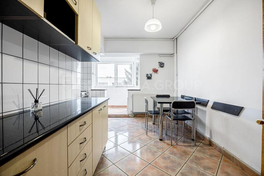 Apartament cu 4 camere decomandat, mobilat în Gemenii