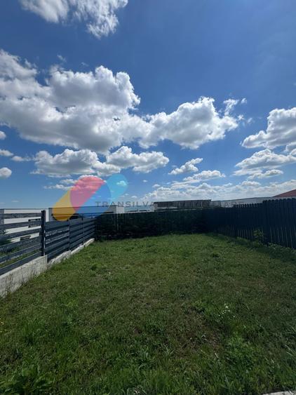 Duplex cu 4 camere cu Canalizare în Iris