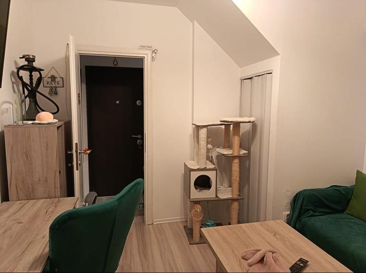 Apartament cu 2 camere, mobilat în Titan