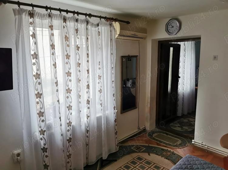 Casă cu 4 camere în Slătioara