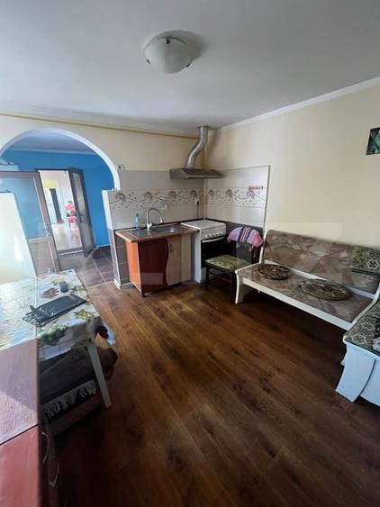 Casă cu 4 camere cu Canalizare în Bd. Coșbuc