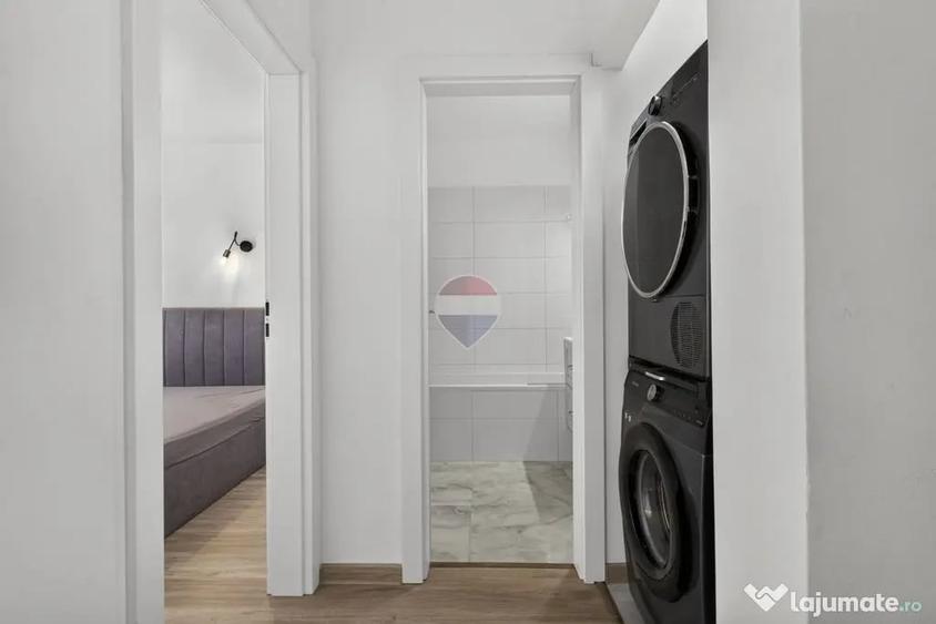 Apartament cu 4 camere decomandat în Polivalentă