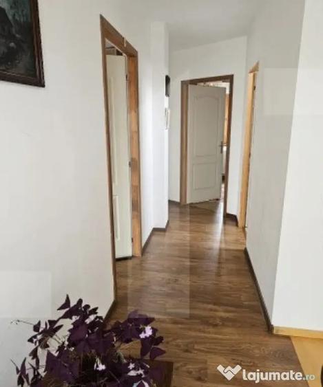 Casă cu 4 camere cu Teren 569 Mp în Central