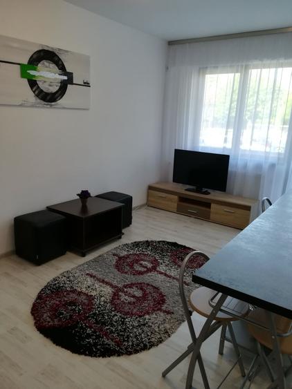 Part. Inchiriez apartament 2 camere decomandat bloc nou, 2 locuri parcare terasa 17 mp - 5