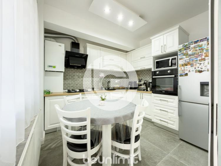 Apartament cu 3 camere semidecomandat, mobilat în Turnișor