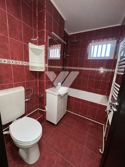 Apartament cu 2 camere semidecomandat, mobilat în Terezian
