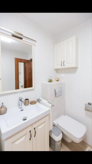Apartament cu 3 camere în Sat Vacanță