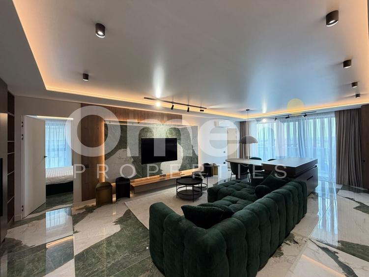 Apartament cu 3 camere semidecomandat, mobilat în Ultracentral