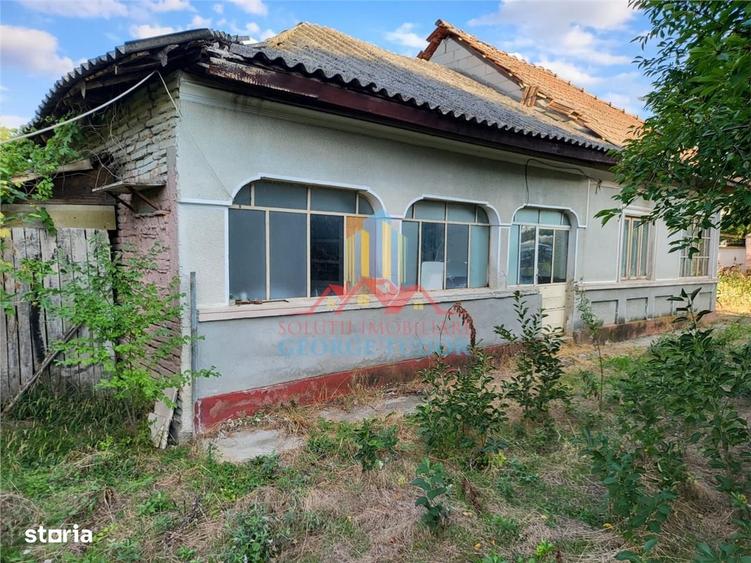 Casă cu 2 camere cu Canalizare în Mihai Vodă