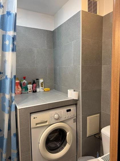 Apartament cu 2 camere semidecomandat în Dumbrăvița