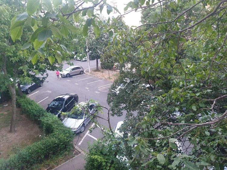 Apartament cu 2 camere semidecomandat în Unirii Sud