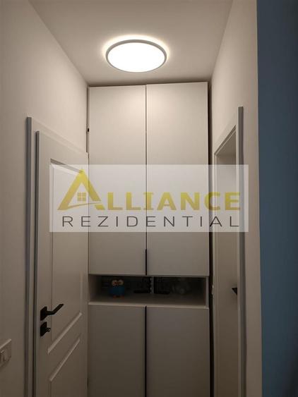 Apartament cu 3 camere decomandat, mobilat în Metalurgiei