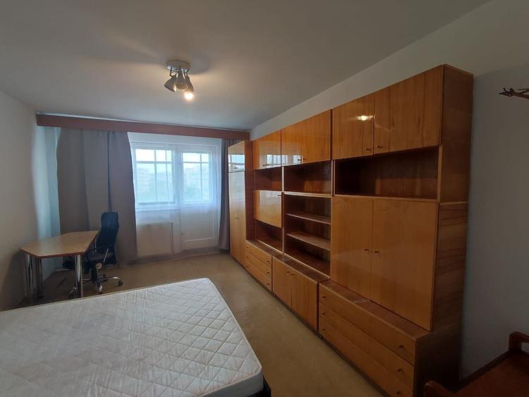 Apartament cu 2 camere decomandat în Grigorescu