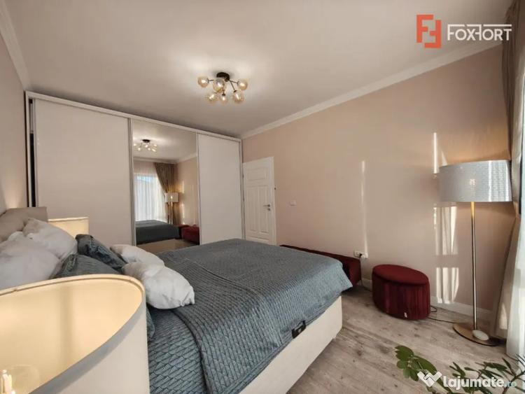 Apartament cu 3 camere decomandat în Girocului