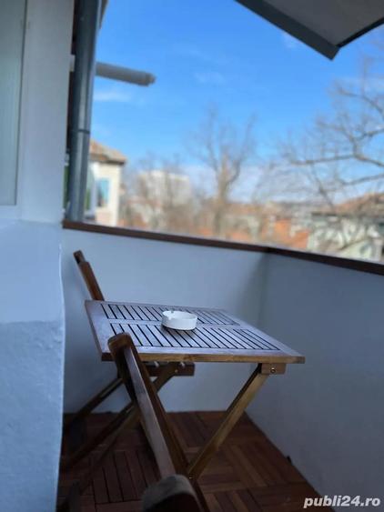 Apartament cu 2 camere semidecomandat în Take Ionescu