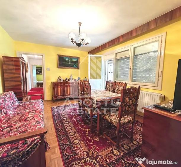 Apartament cu 3 camere semidecomandat în Circumvalațiunii