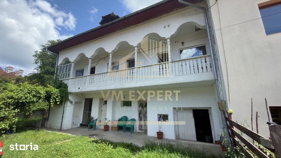 Casă cu 4 camere cu Teren 233 Mp în Sud