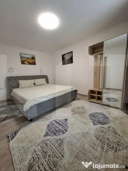Casă cu 5 camere cu Teren 551 Mp în Central